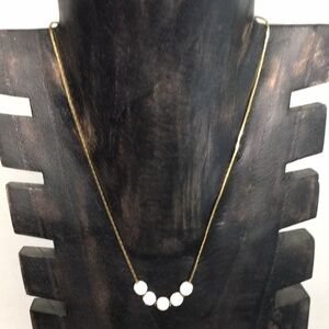 WOMEN’S YELLOW GOLD FASHION JEWELRY